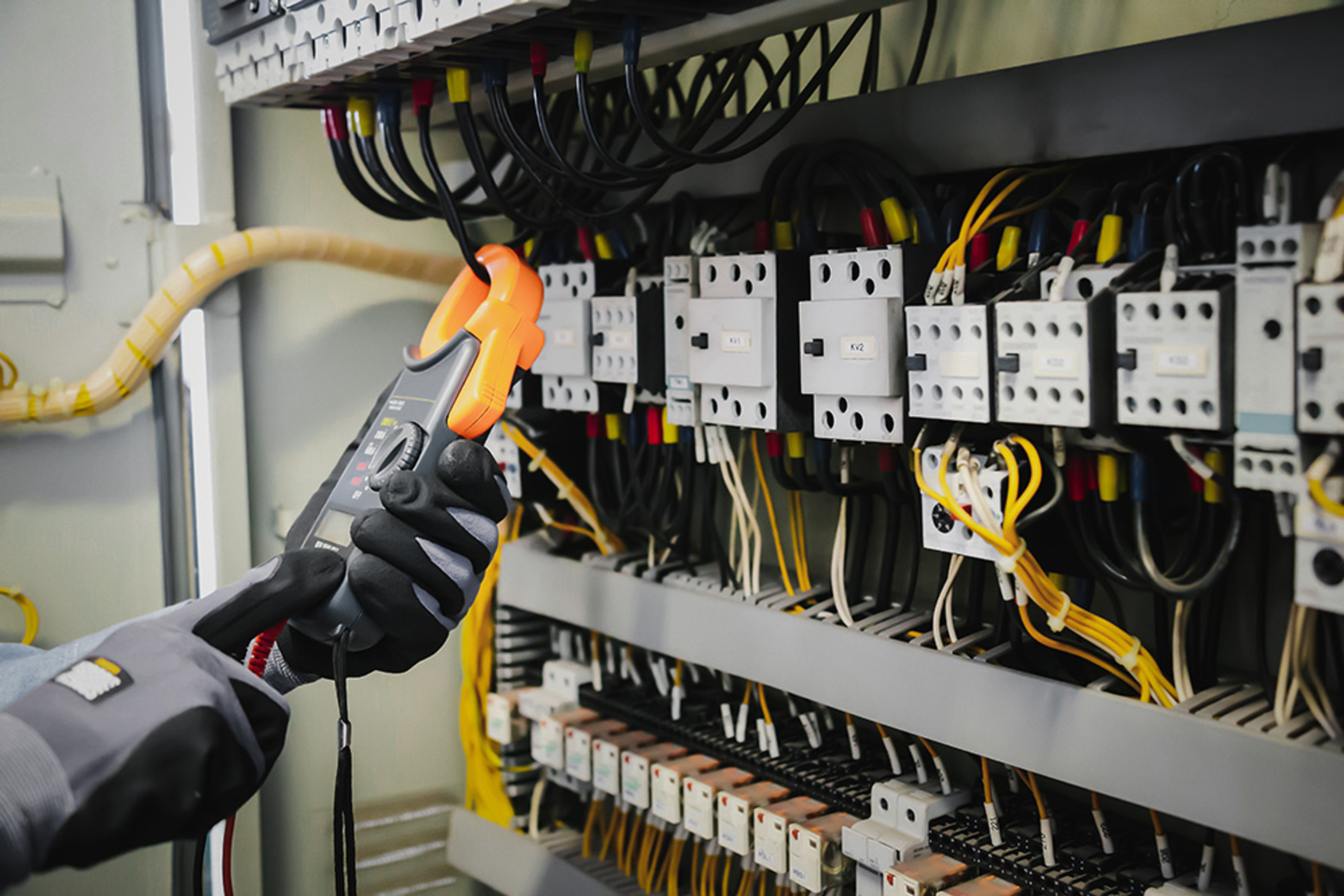 DGUV Vorschrift 3-Check bei ELMÜ Elektro/Elektronik GmbH in Mühlhausen