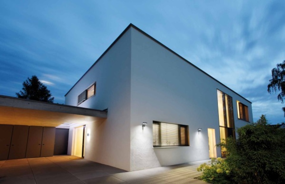 Aussenbeleuchtung bei ELMÜ Elektro/Elektronik GmbH in Mühlhausen