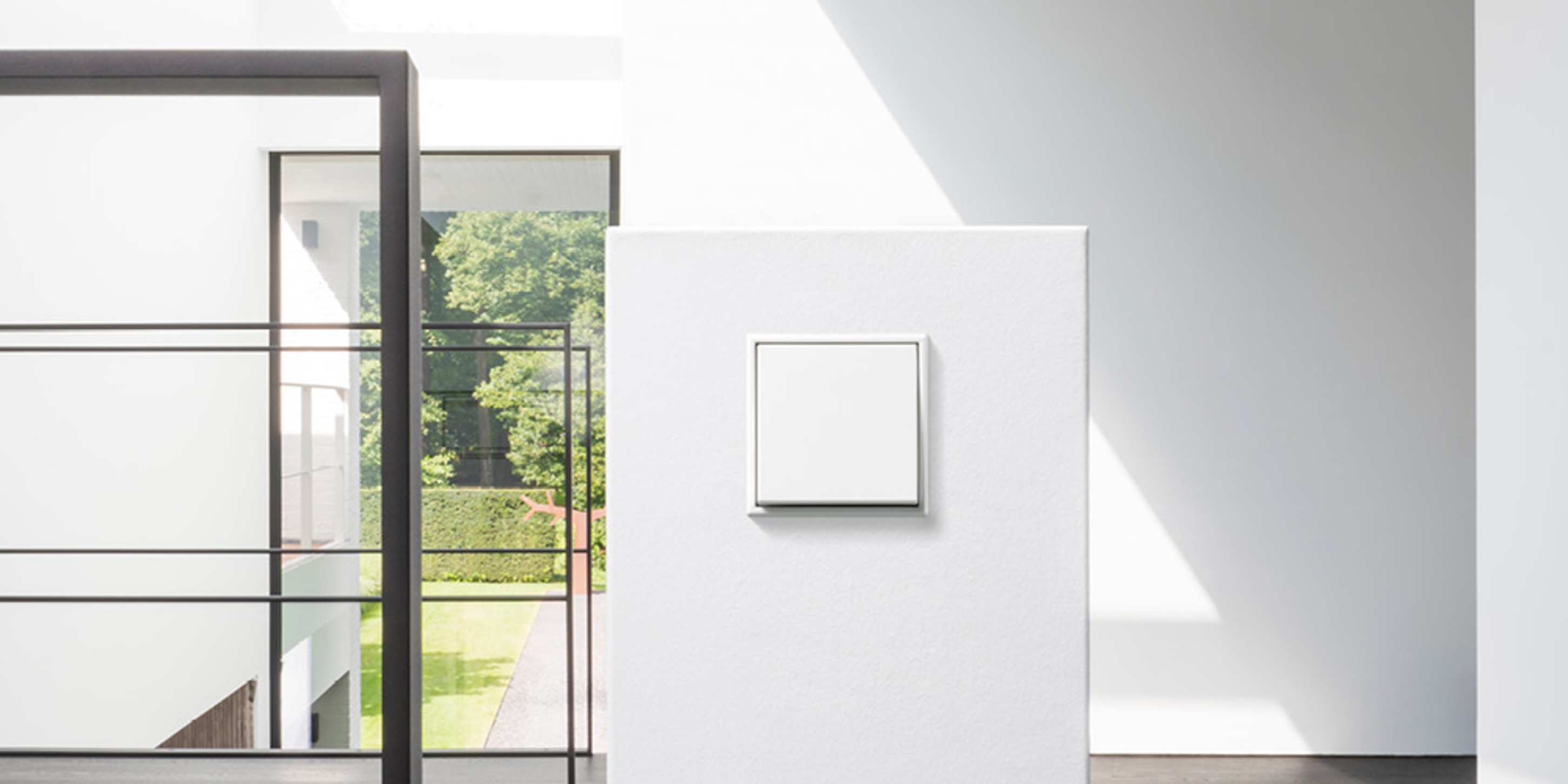 JUNG Schalterprogramme bei ELMÜ Elektro/Elektronik GmbH in Mühlhausen